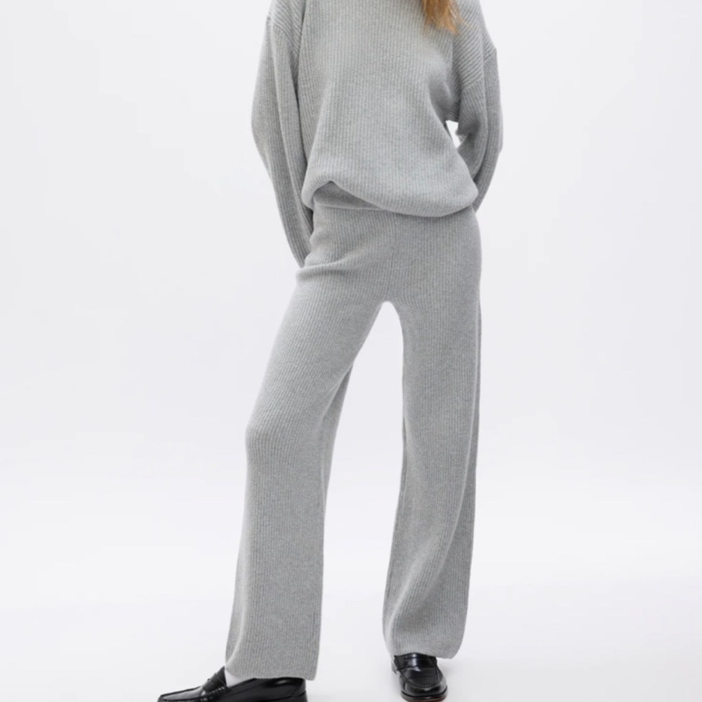 NWT GAP Women's Wide Leg Gray Knit Pants